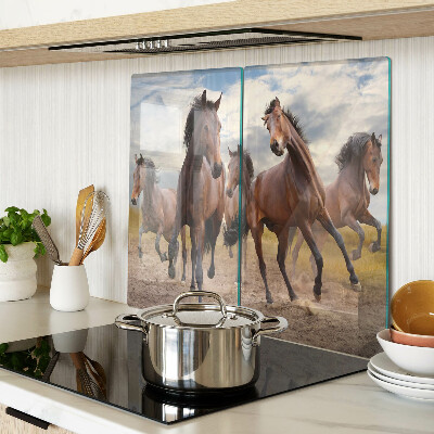 Snijplanken glas Paarden rennen in de weide