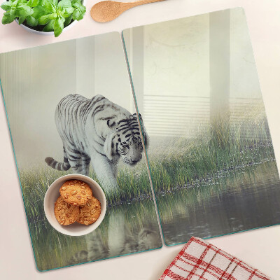 Snijplanken glas Tijger in het gras