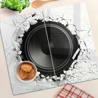 Snijplanken glas Luidspreker in een kapotte muur