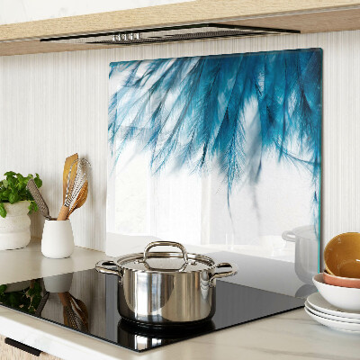 Snijplanken glas Blauwe veren op een witte achtergrond