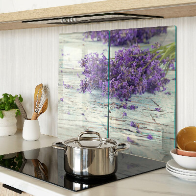 Snijplanken glas Lavendel op een houten achtergrond