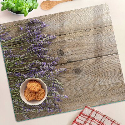 Snijplanken glas Lavendel op een houten achtergrond