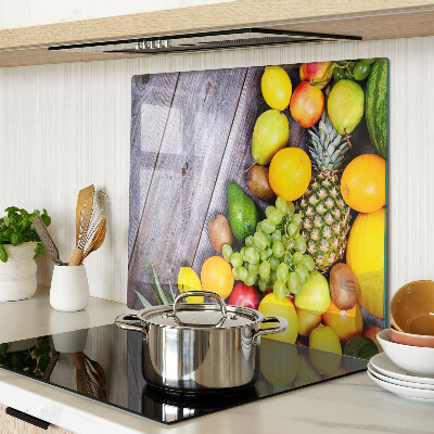 Glazen snijplanken Fruit op een houten achtergrond