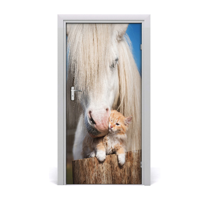 Deursticker Wit paard met een kat