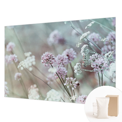 Luxe fotobehang met een patroon van wilde bloemen