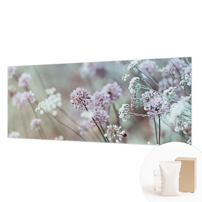 Luxe fotobehang met een patroon van wilde bloemen