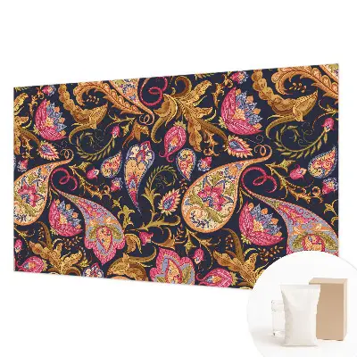 Vliesbehang fotobehang woonkamer met een kleurrijk paisley-patroon