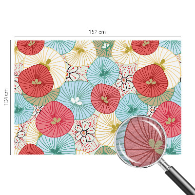 Behang met print met een bloemenpatroon