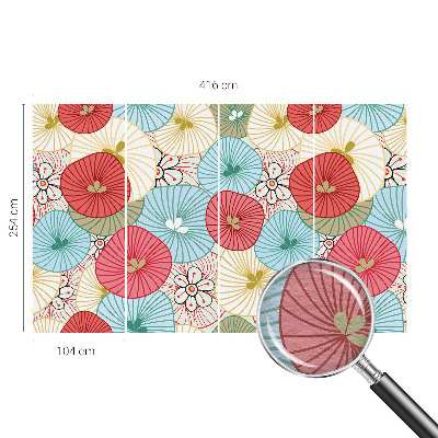 Behang met print met een bloemenpatroon