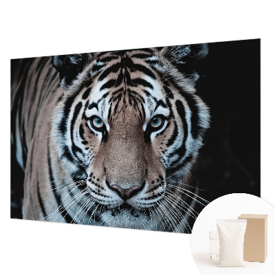 Vlies fotobehang met een close-up portret van een tijger