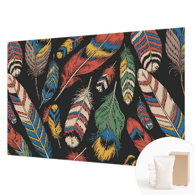 Fotobehang voor de woonkamer met een kleurrijk verenmotief