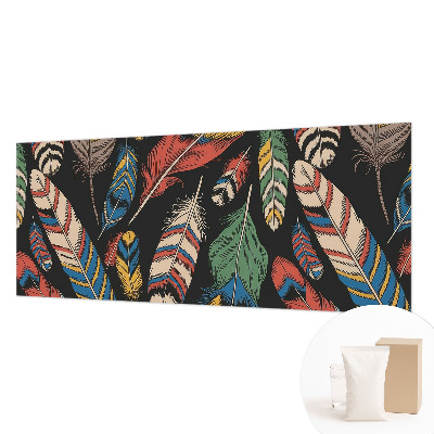 Fotobehang voor de woonkamer met een kleurrijk verenmotief