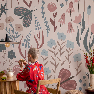 Muur behang met bloemen- en insectenmotief