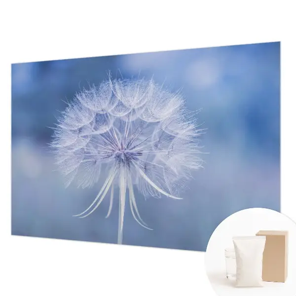Muurbehangen met een blauw dessin
