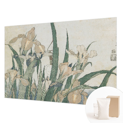 Fotobehang slaapkamer met delicate irissen als motief