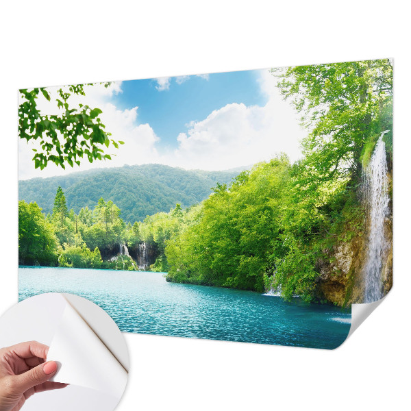 Foto behang voor de keuken met een natuurlijke waterval als motief