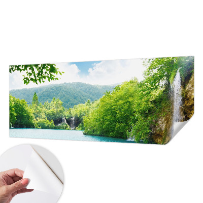 Foto behang voor de keuken met een natuurlijke waterval als motief