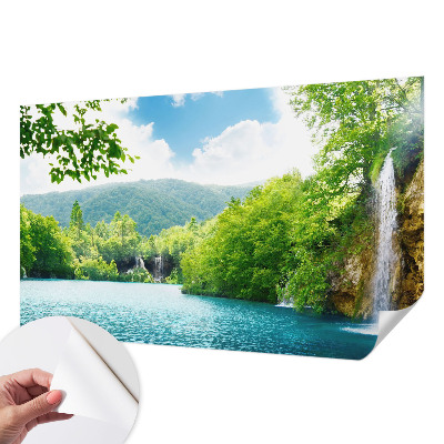 Foto behang voor de keuken met een natuurlijke waterval als motief