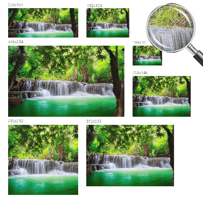 Zelfklevende behangsticker met afbeelding van een boswaterval