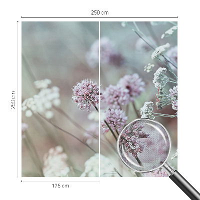 Foto behang voor de keuken met een patroon van wilde bloemen