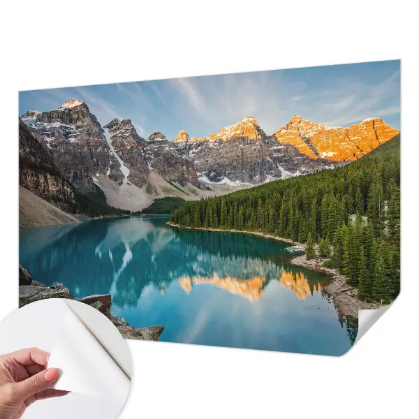 Fotobehang tienerkamer met ontwerp van een bergreflectie
