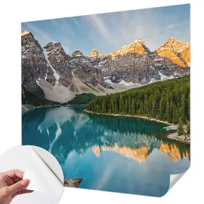 Fotobehang tienerkamer met ontwerp van een bergreflectie