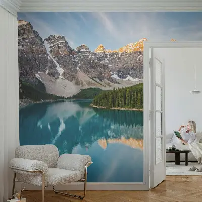 Fotobehang tienerkamer met ontwerp van een bergreflectie