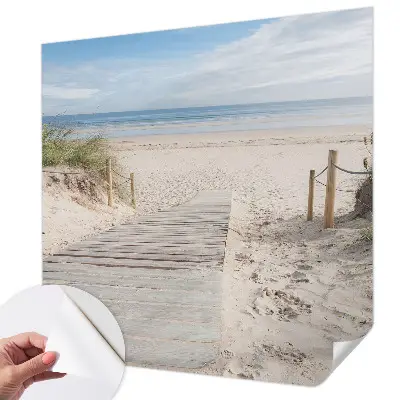 Foto behang voor de keuken met een afbeelding van een houten loopbrug