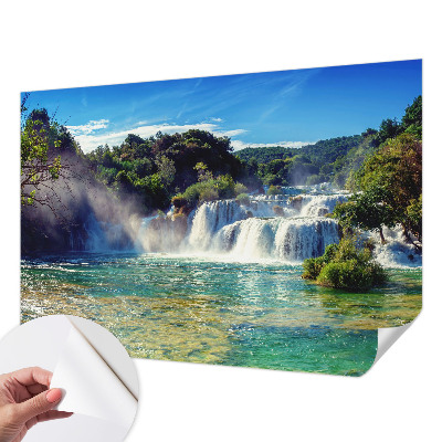 Zelfklevende behangsticker met een watervallandschap