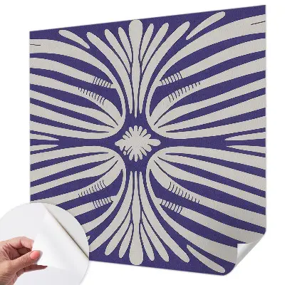 Zelfklevende behangsticker met een symmetrisch bloemenmotief