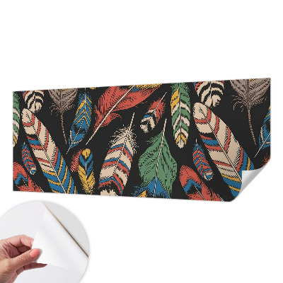 Zelfklevend fotobehang op maat met een kleurrijk verenmotief