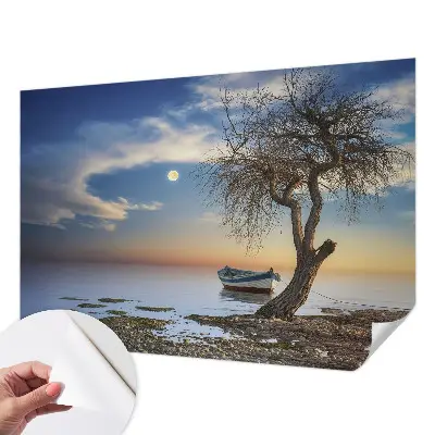 Zelfklevende behangsticker met een vredig landschap
