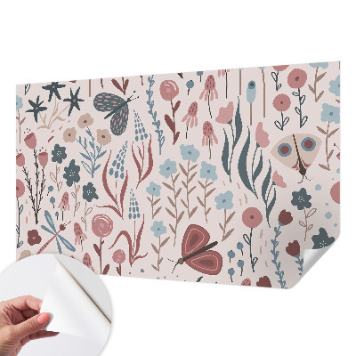Fotobehang tienerkamer met een bloemen- en insectenmotief