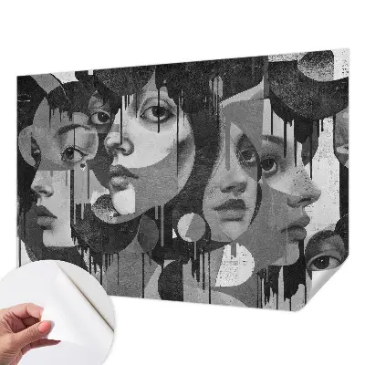 Foto behang voor de keuken met illustratieve vrouwengezichten als patroon
