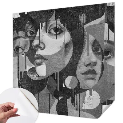 Foto behang voor de keuken met illustratieve vrouwengezichten als patroon