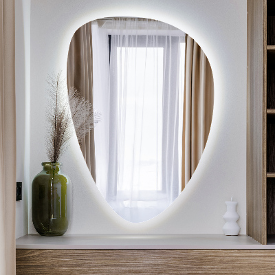 Asymmetrische eivormige spiegel met LED verlichting