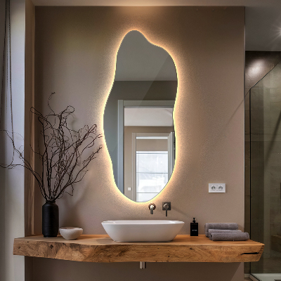 Onregelmatige spiegel met led innovatief