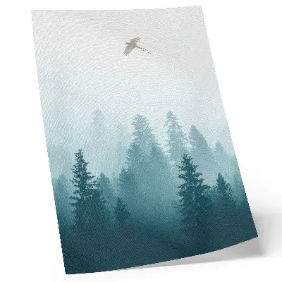 Wandposter zachte mist met een bosvogel hoog boven de bomen