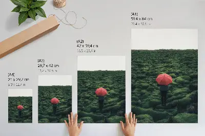 Poster met een overheersend groene kleur, roesttinten en een mysterieuze uitstraling met veel contrast