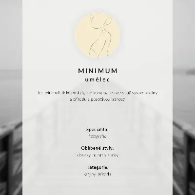 Wandposter zwart-witte pier bij kalm water in minimalistische landschapsstijl