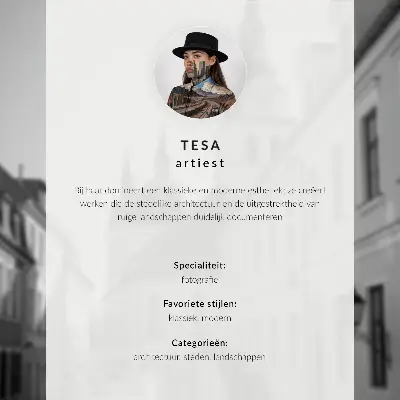 Poster hoogbouw met historisch gebouw en kleurcontrast