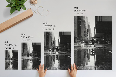 Wandposter Moderne stadsgrafiek in zwart-wit met regen.