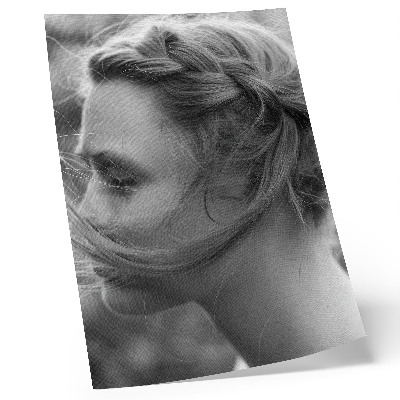 Decoratieve poster Zwart-wit portret van emoties, subtiliteit en elegantie.