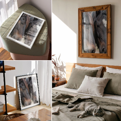 Wandposter Twee paarden in nauw contact, vol elegantie.