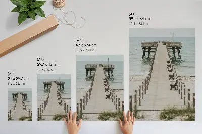 Decoratieve poster minimalistische pier die de zee in loopt