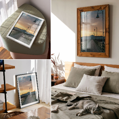 Poster Houten brug, lamp, pittoreske hemel