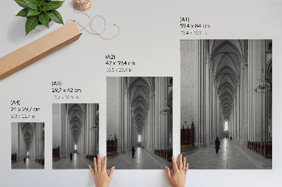 Wandposter Gotische architectuur met majestueuze zuilen
