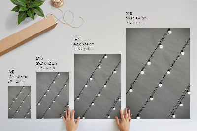 Decoratieve poster Zwart-witte symmetrie van gloeilampen