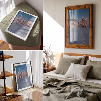 Decoratieve poster Winterlandschap met besneeuwde bomen en de maan