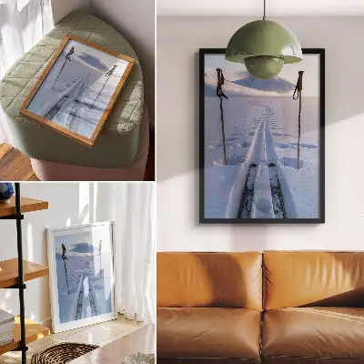 Wandposter witte besneeuwde hemel met silhouet van bergen